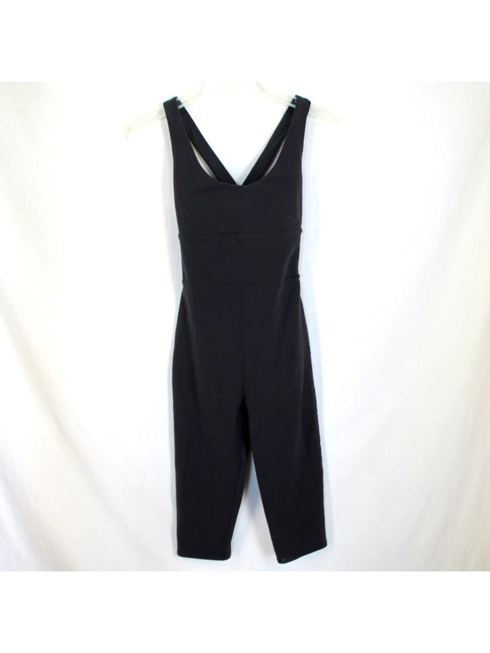 Alo Airbrush Physique One Piece Capri Jumpsuit Size XS Black Criss Cross Back